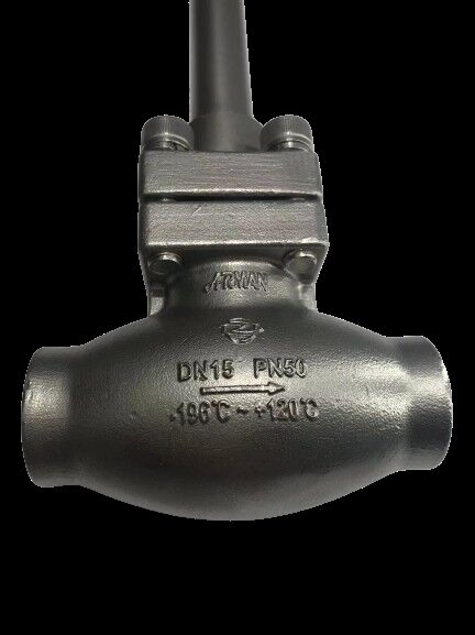 Rustvrij staal 304/316 Cryogene bolklep met een maximale druk van 5,0 Mpa en een temperatuurbereik van -196 °C tot +80 °C